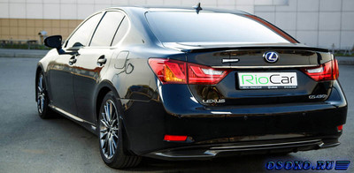 В городе Красноярске за арендой автомобилей с водителем рекомендуется обращаться в компанию «Риокар»