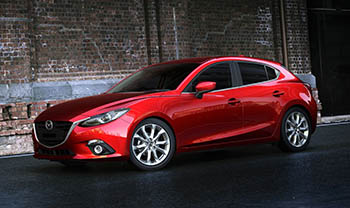 Новая Mazda 3 – новые дороги