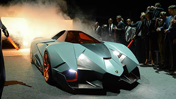 Lamborghini Egoista- подарок для Lamborghini на 50-летие