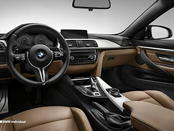 Элегантный кабриолет BMW M4 2014 года