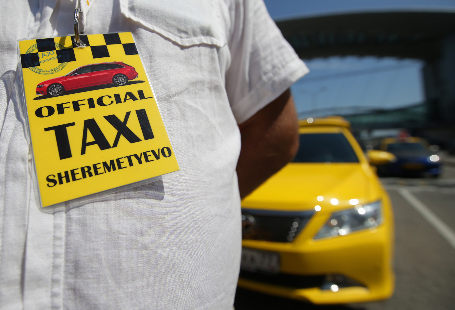 Подмосковные такси станут бежевыми и желтыми