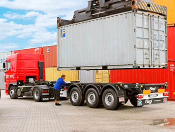 Транспортировка груза в контейнерах: правила подготовки
