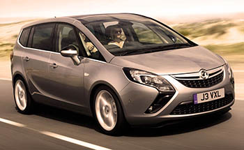 Opel Zafira в новом кузове