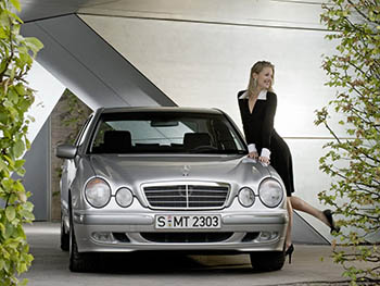 Высокий класс, доступные цены, все это - автомобиль Mercedes-Benz W210