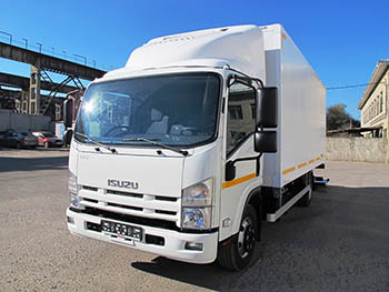 Фургоны от Исудзу зарекомендовали себя как надежный и функциональный транспорт