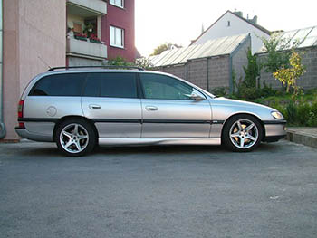 Opel Omega Caravan