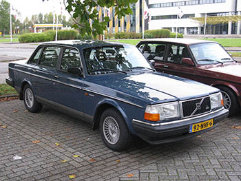 Volvo (Вольво) 242