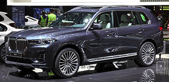 ?BMW X7