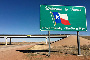 Техасцам отправляют письма
