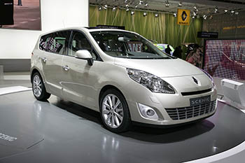 Renault Scenic новинка 2011 года – лучшая машина для семьи с хорошим вкусом