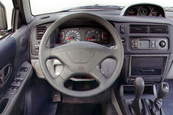 Mitsubishi Pajero Sport 3. 0 V6