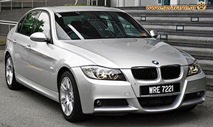 BMW 320i