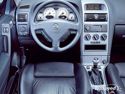 Opel Astra Coupe 1.8i-16V