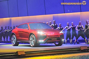 Lamborghini Urus - Суперкар-внедорожник