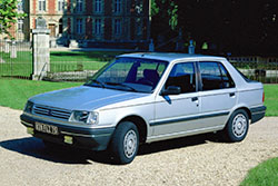 Peugeot 309