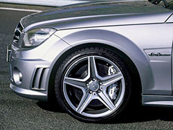 Прочитать статью Mercedes C-класс