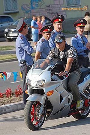 В России появятся водители на букву М