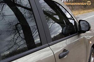 За неправильную тонировку автомобильных стёкол будут штрафовать на 500 рублей